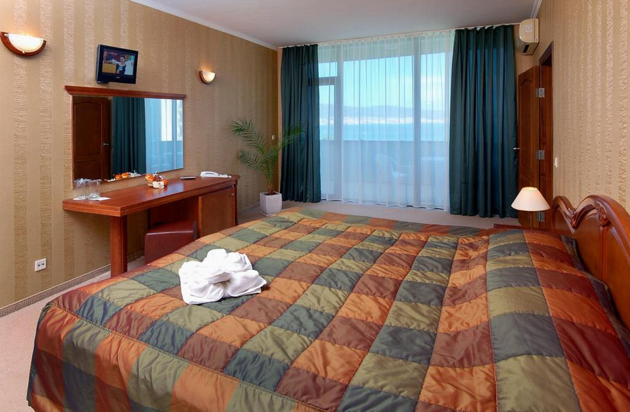 Caesars Palace 4* Slantschew brjag